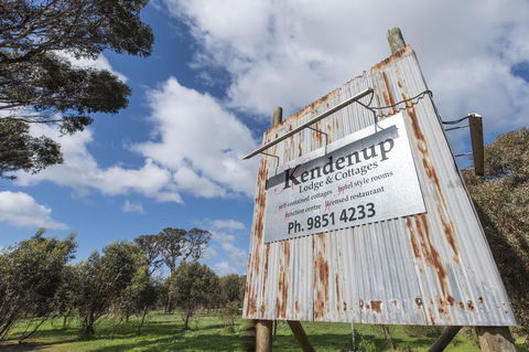 Kendenup Cottages And Lodge - Perths Hotel 0