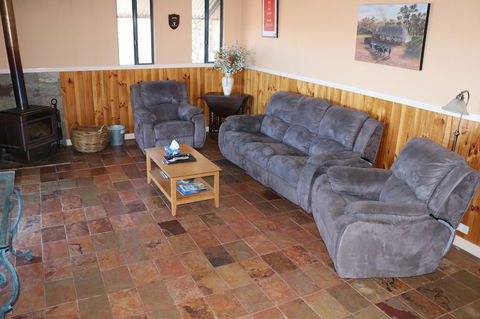 Kendenup Cottages And Lodge - Perths Hotel 15