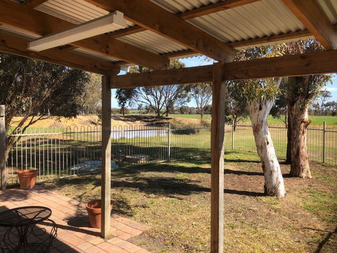 Kendenup Cottages And Lodge - Perths Hotel 6