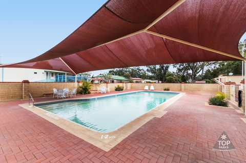 Banksia Tourist Park - Perths Hotel 1