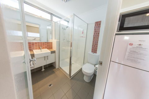 Banksia Tourist Park - Perths Hotel 35