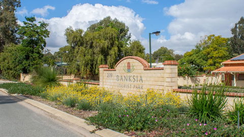 Banksia Tourist Park - Perths Hotel 2