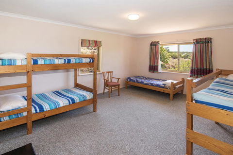 Gypsy Rise - Perths Hotel 8
