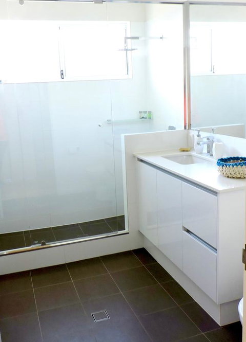 Contemporary Cove - Quindalup - Perths Hotel 9
