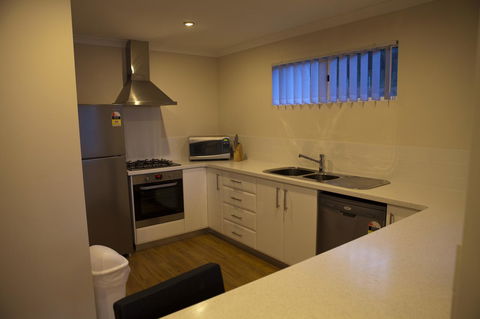 Cape Villas - Perths Hotel 23