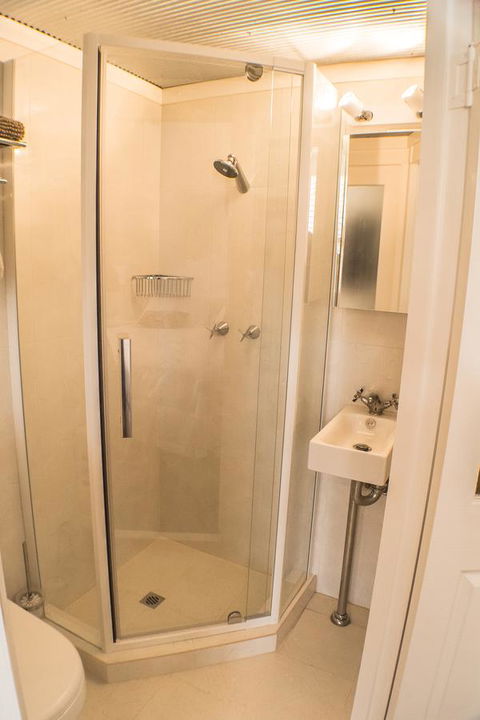 South Beach Bed & Breakfast - Perths Hotel 9