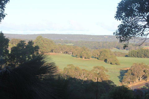 The Farmhouse - Perths Hotel 13