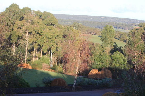 The Farmhouse - Perths Hotel 11
