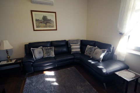 My Place Colonial Accommodation - Perths Hotel 37