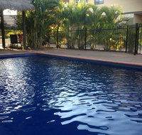 Breezes Apartments - Perths Hotel