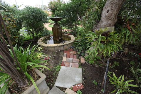 Jacaranda Guest House - Perths Hotel 32