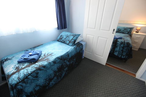 Jacaranda Guest House - Perths Hotel 4