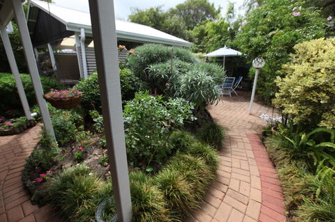 Jacaranda Guest House - Perths Hotel 26