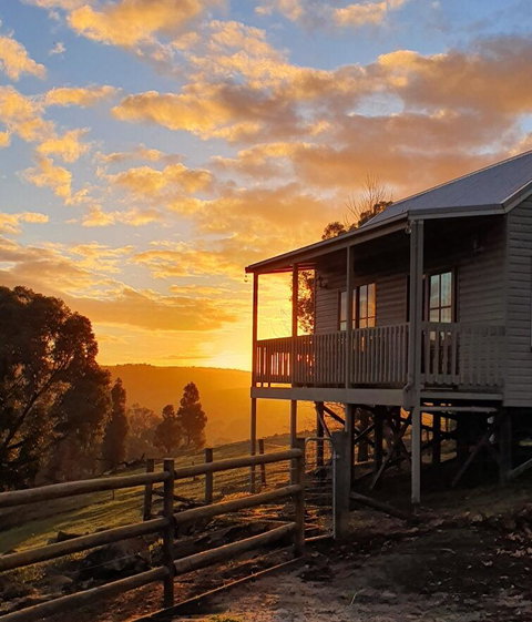 Balingup Highview Chalets - Perths Hotel 9