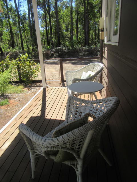Di's Cabin In Dwellingup - Perths Hotel 0