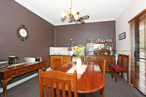 Busselton Guest House - Perths Hotel 23