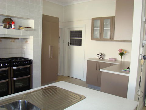 Busselton Guest House - Perths Hotel 24