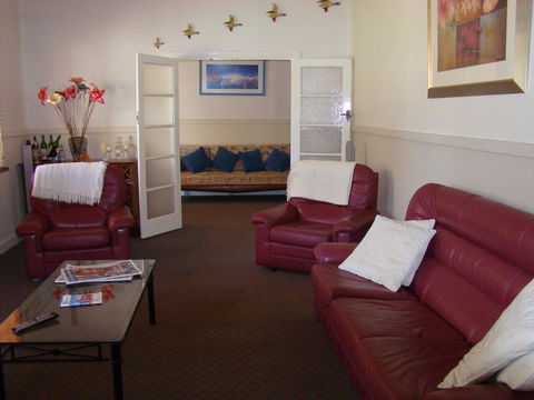 Busselton Guest House - Perths Hotel 22