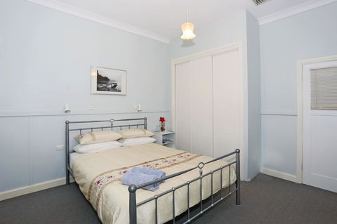Busselton Guest House - Perths Hotel 26