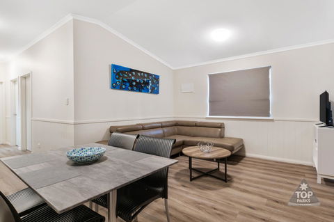 Jurien Bay Tourist Park - Perths Hotel 9