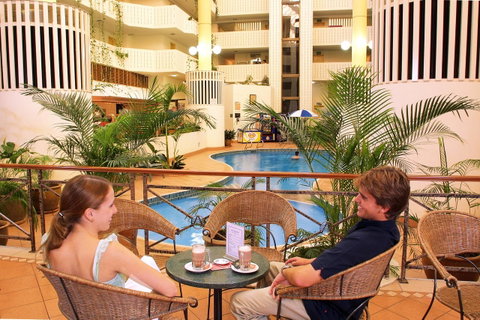 Atrium Hotel Mandurah - Perths Hotel 18