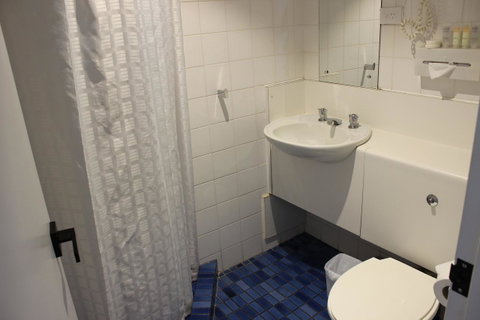 Atrium Hotel Mandurah - Perths Hotel 8