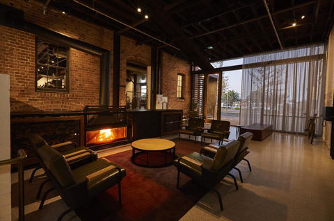 The Premier Mill Hotel - Perths Hotel 0