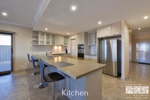 7 Kestrel Place - Perths Hotel 7