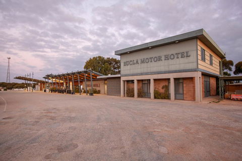 EUCLA MOTOR HOTEL - Perths Hotel 0