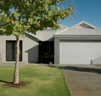 THE SANCTUARY LUXURY HOLIDAY HOME - Perths Hotel
