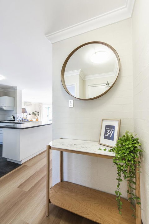 Subiaco Village - 34 - Perths Hotel 12