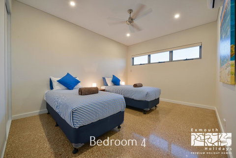 27 Kestrel Place - With Pool And Jetty - Perths Hotel 12