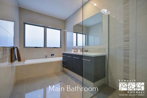 27 Kestrel Place - With Pool And Jetty - Perths Hotel 13