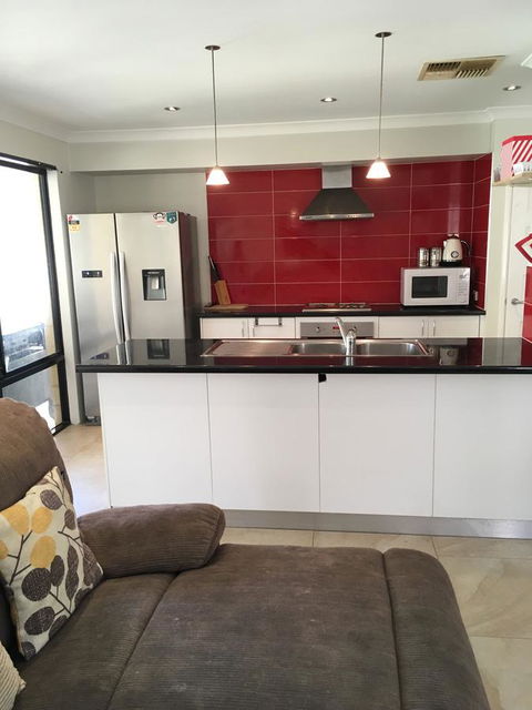 Shiraz Heights - Perths Hotel 12