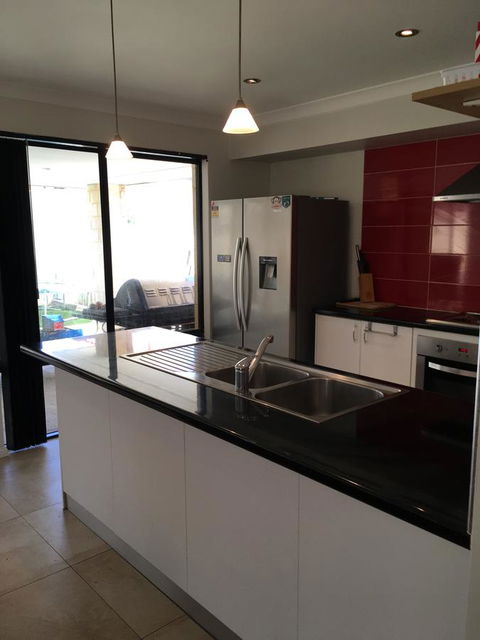 Shiraz Heights - Perths Hotel 16