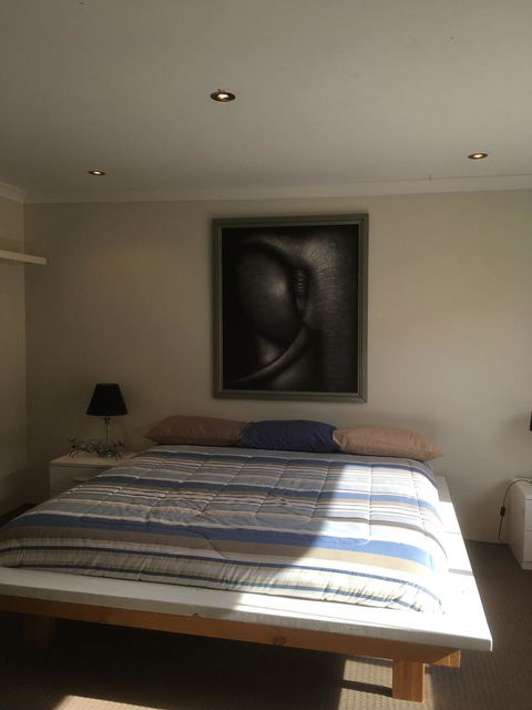 Shiraz Heights - Perths Hotel 1
