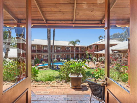 Heritage Country Motel - Perths Hotel 6