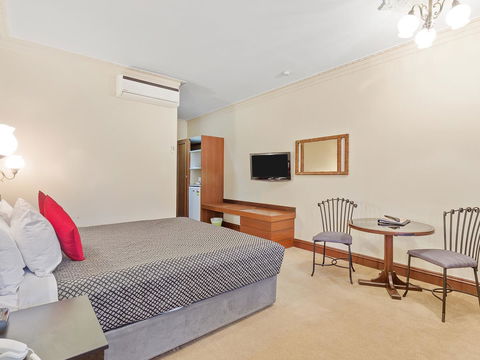 Heritage Country Motel - Perths Hotel 9
