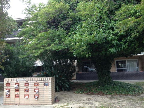 Townshend Rd - Perths Hotel 29