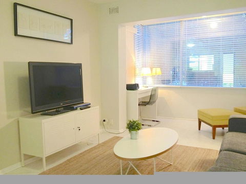 Townshend Rd - Perths Hotel 8