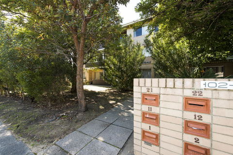 Townshend Rd - Perths Hotel 27