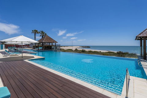 A 406 FANTASTIC OCEAN BEACH And MARINA VIEW APT - MANDURAH - Perths Hotel 1