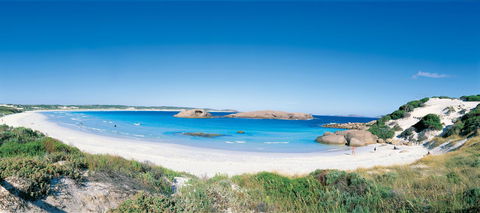 Esperance YHA - Perths Hotel 24