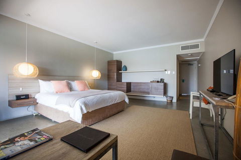 The Marina Hotel - Mindarie - Perths Hotel 4