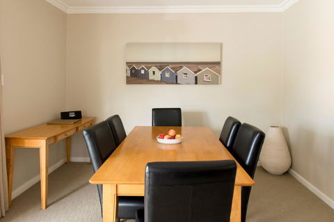 The Marina Hotel - Mindarie - Perths Hotel 25