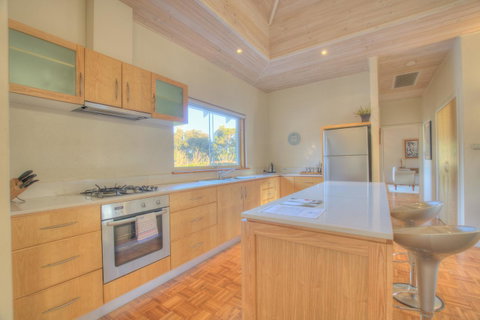 Moana Spa Villas - Prime Yallingup Location - Perths Hotel 29