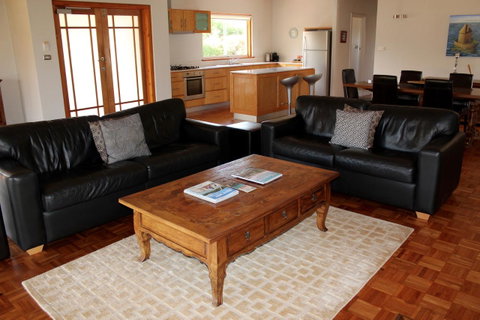 Moana Spa Villas - Prime Yallingup Location - Perths Hotel 7