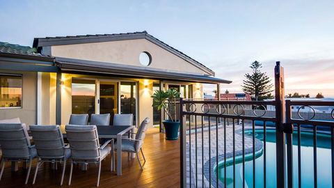 Mullaloo B & B - Perths Hotel 11