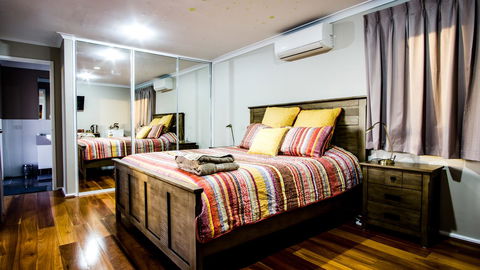 Mullaloo B & B - Perths Hotel 21