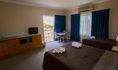 Esplanade Hotel Busselton - Perths Hotel 15